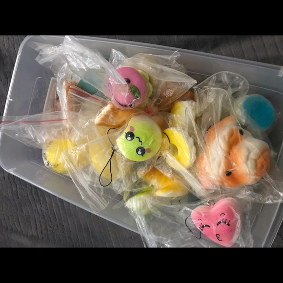 Common Slow Rising Squishies Bundle - Picture 2 of 3